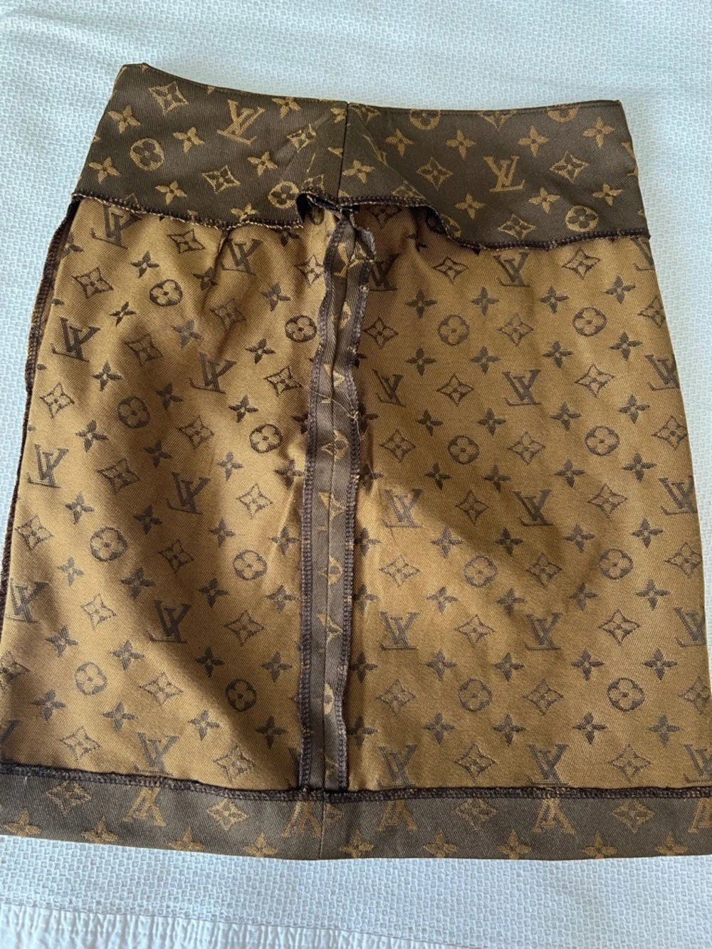 Custom tailor made Louis Vuitton Monogram Jacquard Pencil Skirt - Picture 8 of 12